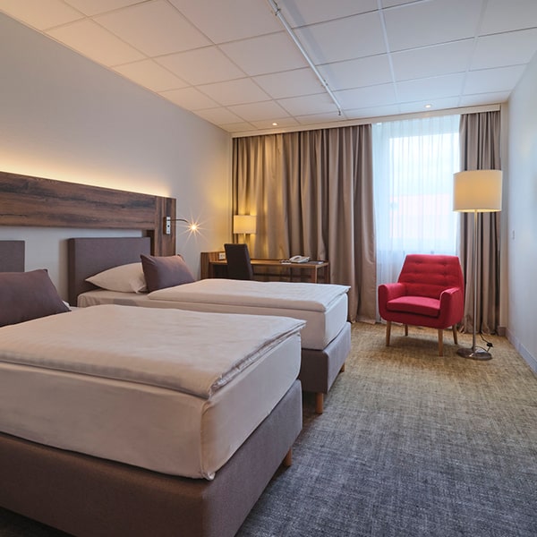 Comfort Zimmer Garten - Hotel PRISMA in Neumünster