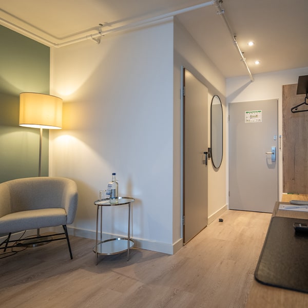 Smart Einzelzimmer - Hotel PRISMA in Neumünster